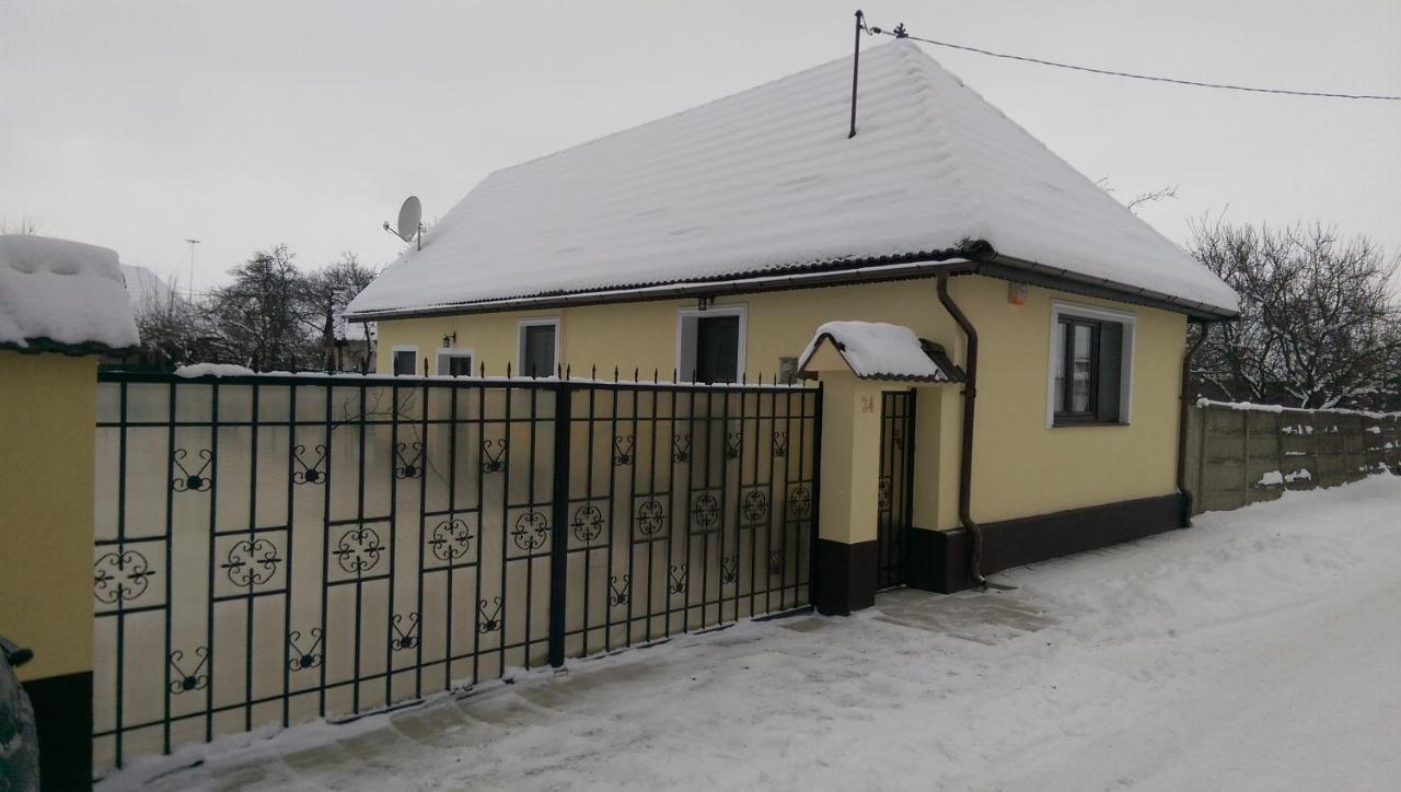 Eva'S Little House - Acasa La Taticul Albinelor Lejlighed Sinca Veche Eksteriør billede